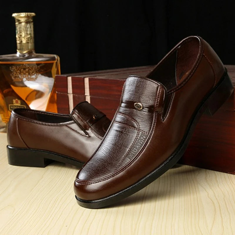 Men Leather Shoes Business Shoes Round Toe Dress Shoes Party Wedding Shoe High Quality Casual Men Loafers Work Slip-On Flat Shoe