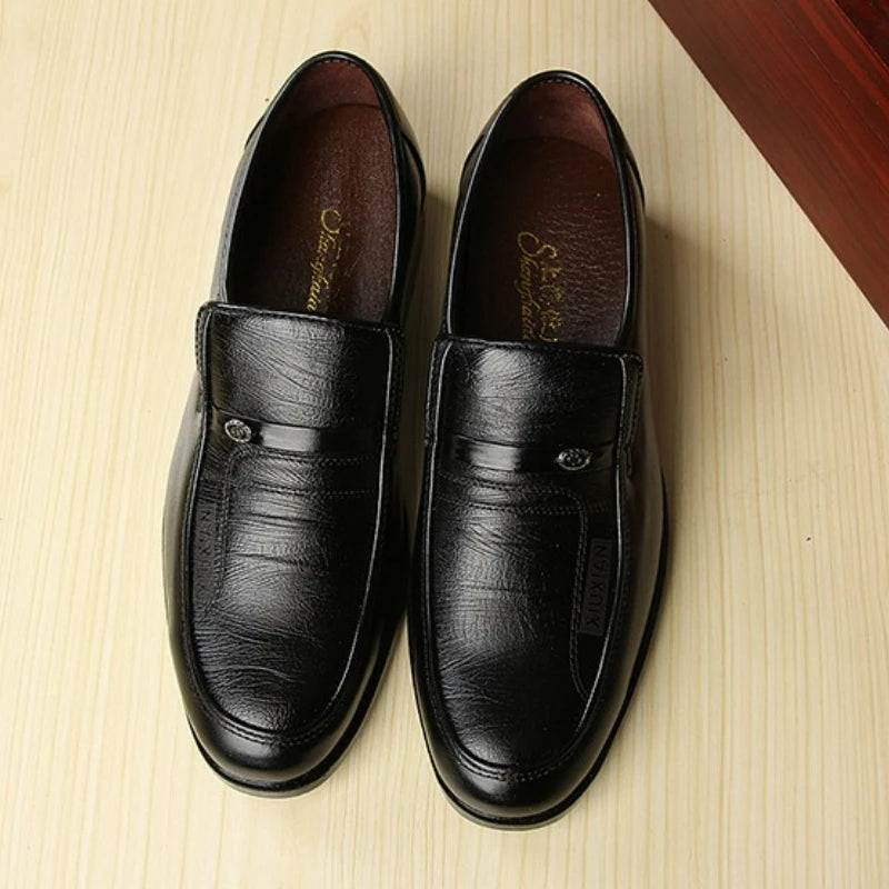 Men Leather Shoes Business Shoes Round Toe Dress Shoes Party Wedding Shoe High Quality Casual Men Loafers Work Slip-On Flat Shoe